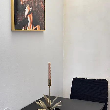 Esra Apartament *