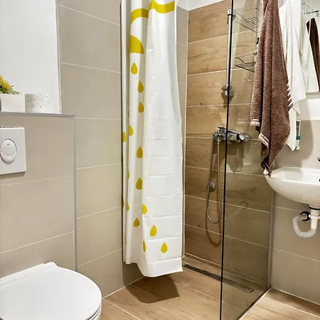 Esra Apartament